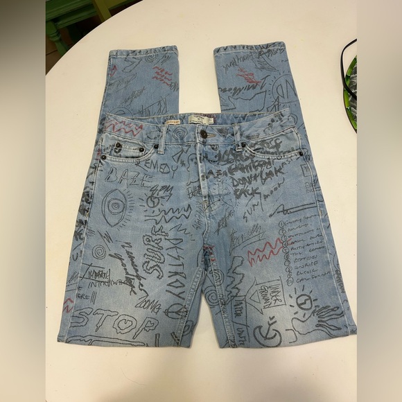 TOPMAN MENS stretch skinny  graffiti jeans size 30 R - Picture 2 of 8